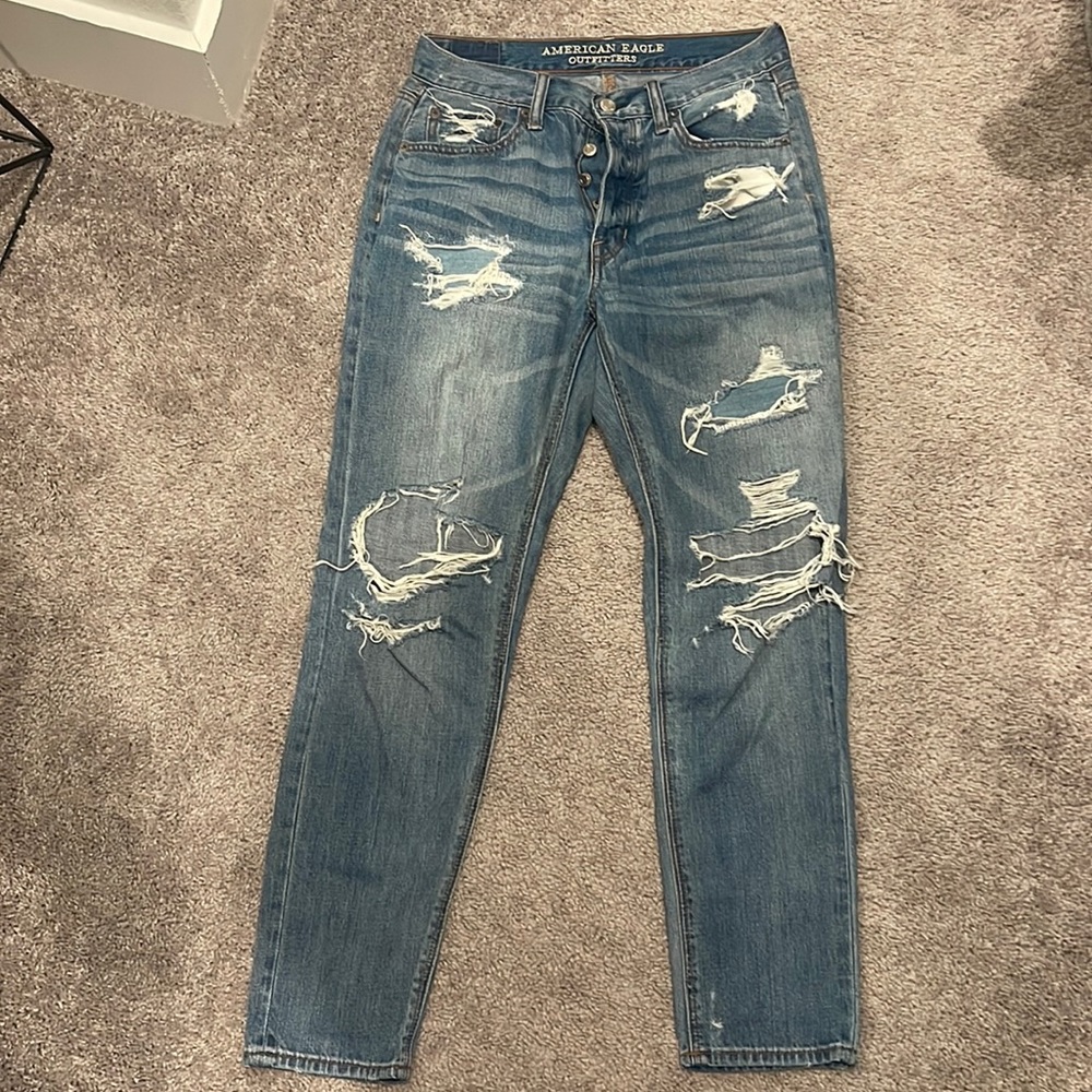 American Eagle Vintage Hi-Rise Jeans